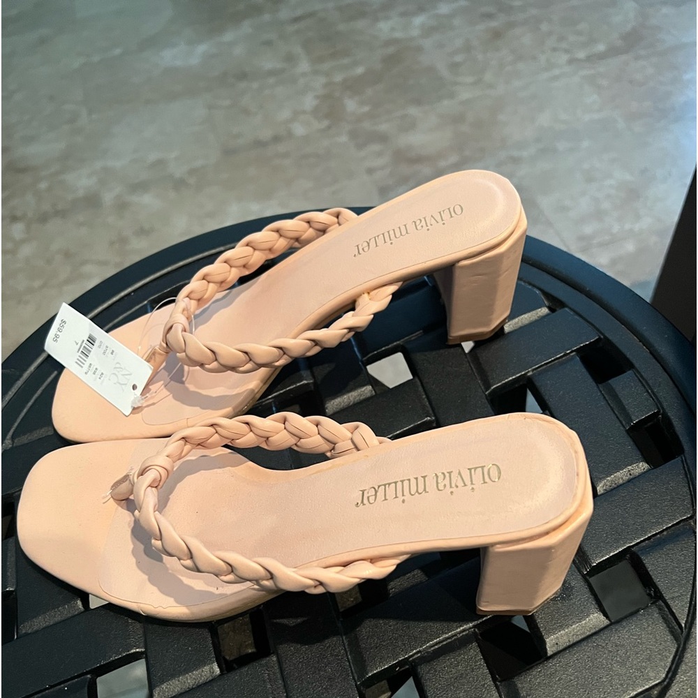Olivia Miller Sandals - color: Nude/light pink - Size 7